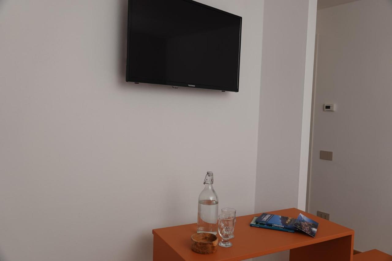 Casale Bella.Vista Bed & Breakfast Pianello Del Lario ภายนอก รูปภาพ